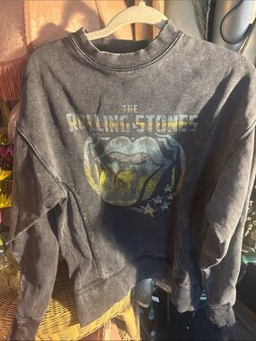 Pull&Bear Black Vintage-Style Rolling Stones Graphic Crewneck